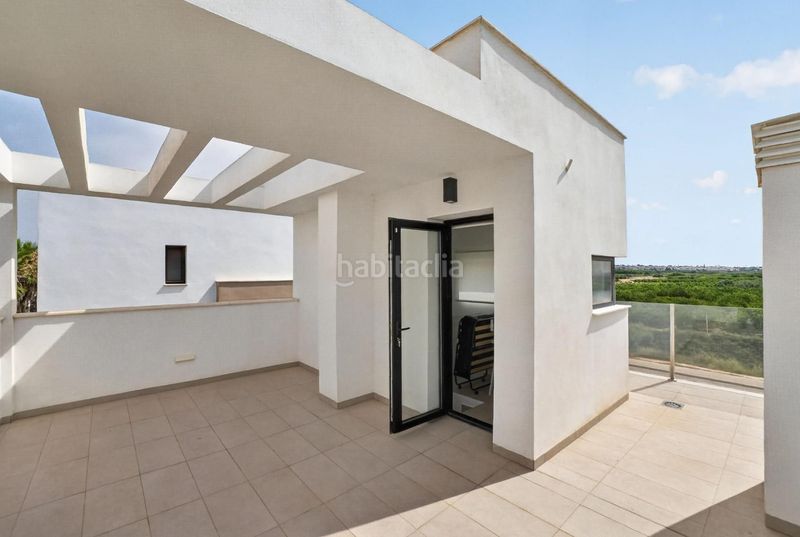 Foto 6c656f99-6f92-488d-88b9-e7da2553efc6. Chalet mit parking pool in El Raso Guardamar del Segura