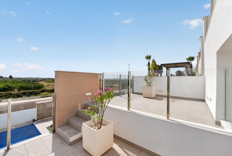 Foto 98a9c0ae-88b6-4de7-92fc-7be40902db06. Chalet mit parking pool in El Raso Guardamar del Segura