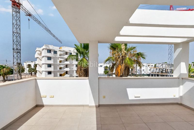 Foto cff94d4e-f1fc-4f26-963b-2e0c2149776f. Chalet mit parking pool in El Raso Guardamar del Segura