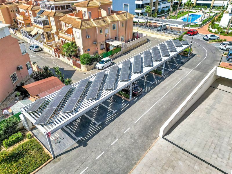 Foto 9a56ad72-5c96-49eb-8027-f4764a5c072c. Apartament amb aparcament piscina a Playa Flamenca Orihuela