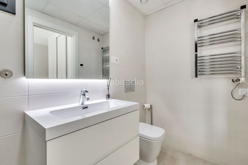 Foto b35c997f-bf24-4be6-88f1-3f6a2e1c578c. Apartament amb aparcament piscina a Playa Flamenca Orihuela