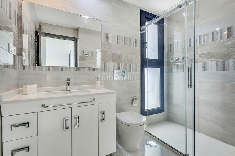 Foto 2e99a0e1-0292-4366-859b-690daaeab07f. Apartament amb aparcament piscina a Punta Prima Torrevieja