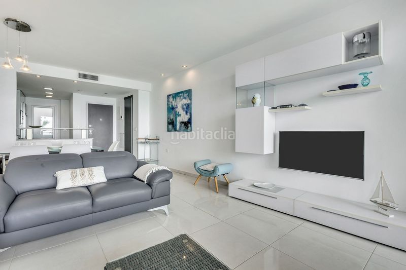 Foto 58e8cf62-a4e0-462d-a42b-b9c200ef379a. Apartament amb aparcament piscina a Punta Prima Torrevieja