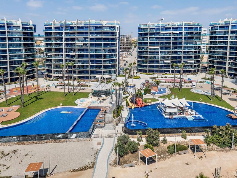 Foto e1bba559-1d65-412a-8f91-a81498118631. Apartament amb aparcament piscina a Punta Prima Torrevieja