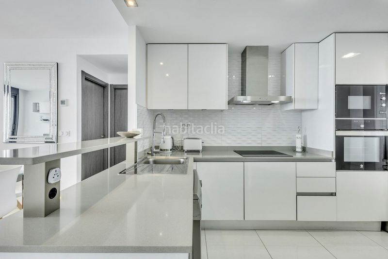 Foto f2d36cf4-f30e-495c-8193-3e10c29164c3. Apartament amb aparcament piscina a Punta Prima Torrevieja