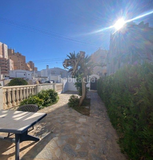 Foto f5be8e27-2cbf-4a2f-827d-bc5399772508. Casa adossada amb aparcament piscina a Cañada del Molino Torrevieja