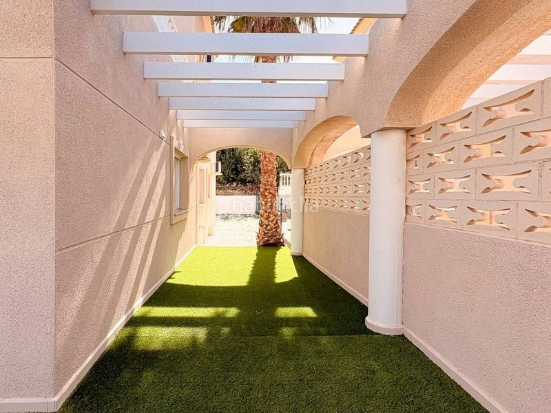 Foto 383aa0c7-7fda-465a-9965-4b38e633d739. Casa adossada amb aparcament a Pueblo Acantilado-Lanuza Campello (el)