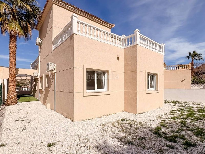 Foto 811dcba1-24f9-4b28-b9a2-e280d9757b94. Casa adossada amb aparcament a Pueblo Acantilado-Lanuza Campello (el)