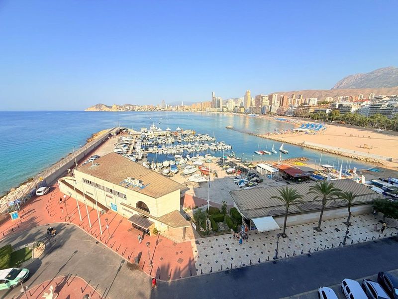 Foto c71623ab-c6a3-4241-b64e-7b3b8456e8a1. Xalet a Sierra Helada Benidorm