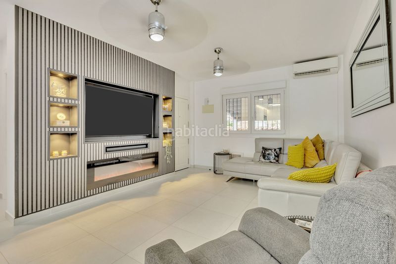 Foto 183b3bd2-5a8f-4a82-9afb-4b433a1c2b09. Apartament amb piscina a Lomas de Cabo Roig - Los Dolses Orihuela