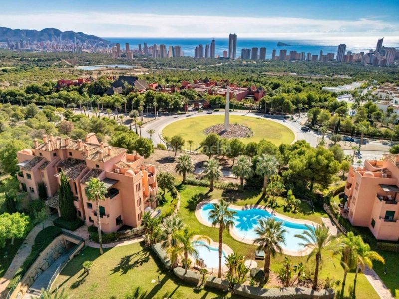Foto 8ad653ee-8573-4c09-8dc1-e596aeb89869. Apartament amb piscina a Golf Bahía Finestrat