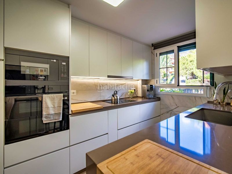 Foto c76b0a39-da3a-414a-9225-922e32e0f330. Apartament amb piscina a Golf Bahía Finestrat