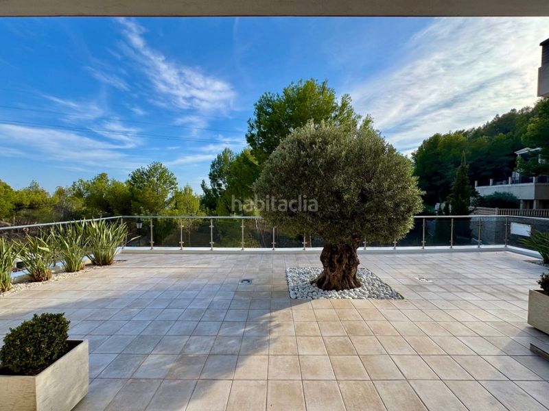 Foto b3a2b41d-ab13-4579-8155-55bdf427554c. Xalet amb aparcament piscina a Mascarat Altea