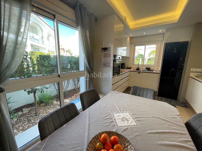 Foto eae58488-b03f-4a22-848f-b6a4e5151fbf. Apartament amb piscina a Centro de la Ciudad Quesada Rojales