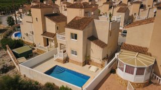 Chalet  N/a. Villa con piscina privada!