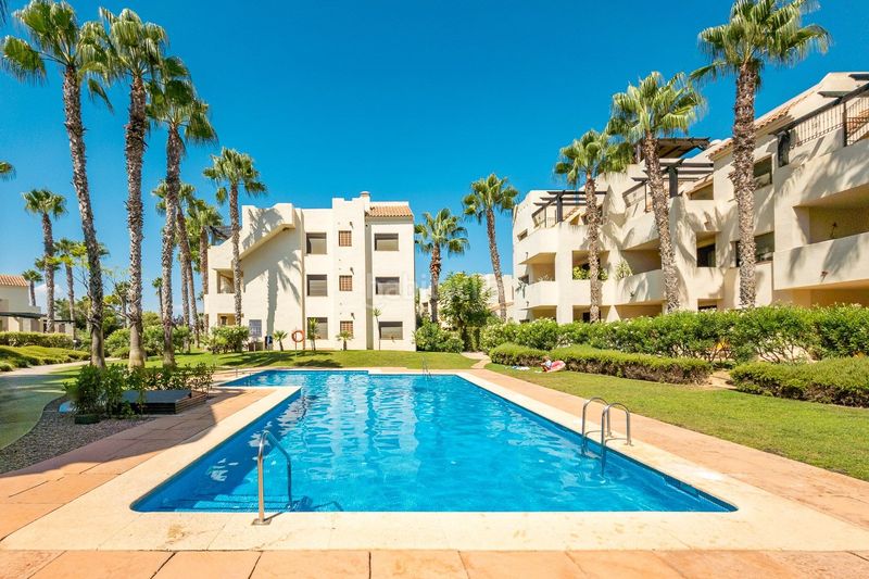 Foto 51be3a77-704b-423a-91f3-a41aa9dd693b. Apartament amb aparcament piscina a Roda San Javier