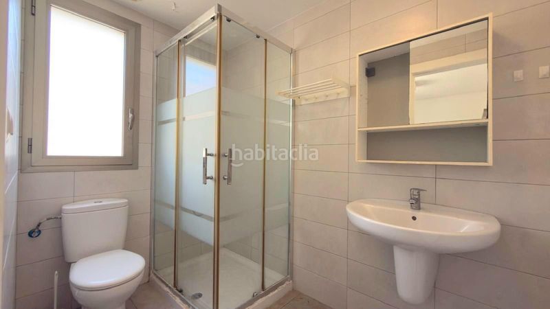 Foto ef31a2f2-7eb7-4de2-bfc7-809fbd993ba9. Apartament amb aparcament piscina a Aguas Nuevas Torrevieja