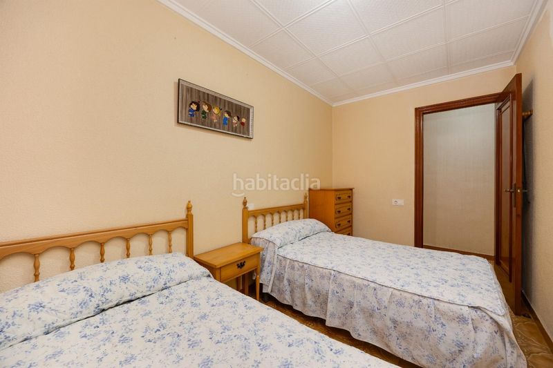 Foto 2df4fd67-3d5b-4bf2-91bd-77846d94fc3d. Apartament amb piscina a El Acequión Torrevieja