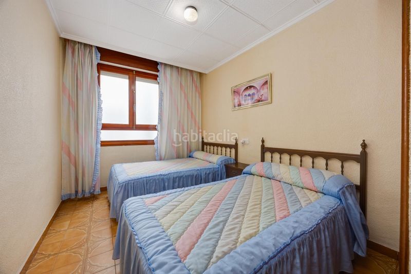 Foto b38b1c33-4ffe-4ebe-8b26-30f60a9915b9. Apartament amb piscina a El Acequión Torrevieja