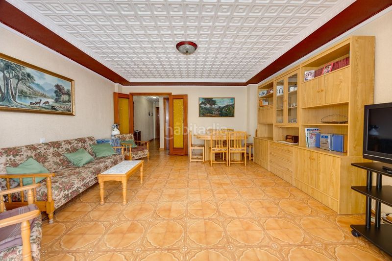 Foto df3e0c09-93f8-4b3b-9a33-0aa79f7d9b51. Apartament amb piscina a El Acequión Torrevieja
