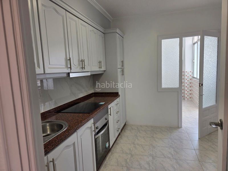 Foto 5fe006f9-79e5-4563-abd3-9687eb99dfc0. Apartament a Las Piscinas Naturales Torrevieja