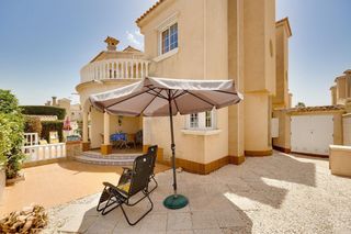 Casa a schiera  N/a. Preciosa casa adosada en una zona muy solicitada!