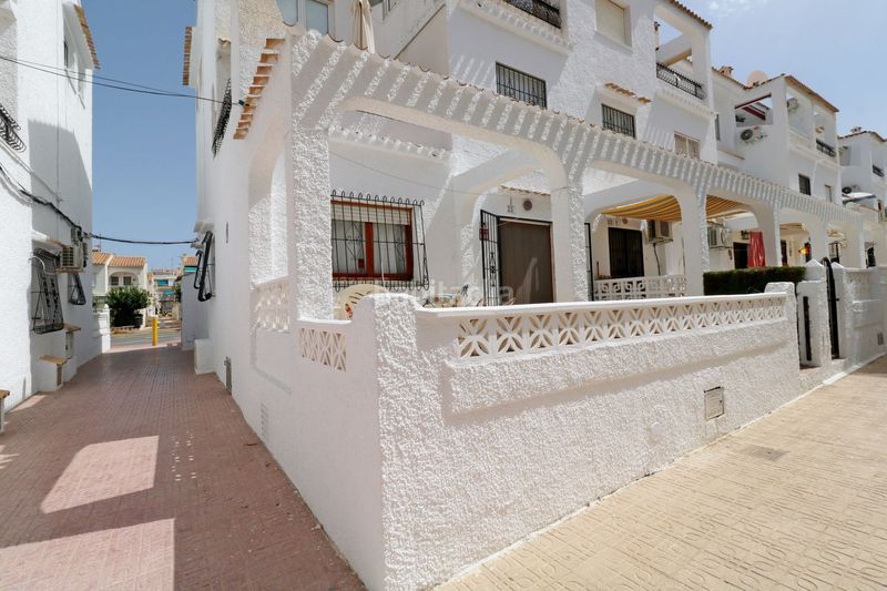 Foto bbcf1cf5-725c-4e15-9881-03fb7c6e9f7c. Apartament a La Veleta Torrevieja
