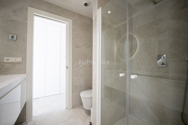 Foto a7c02e16-981f-42a8-b0fa-efb2b043b922. Xalet amb aparcament piscina a Campoamor Orihuela