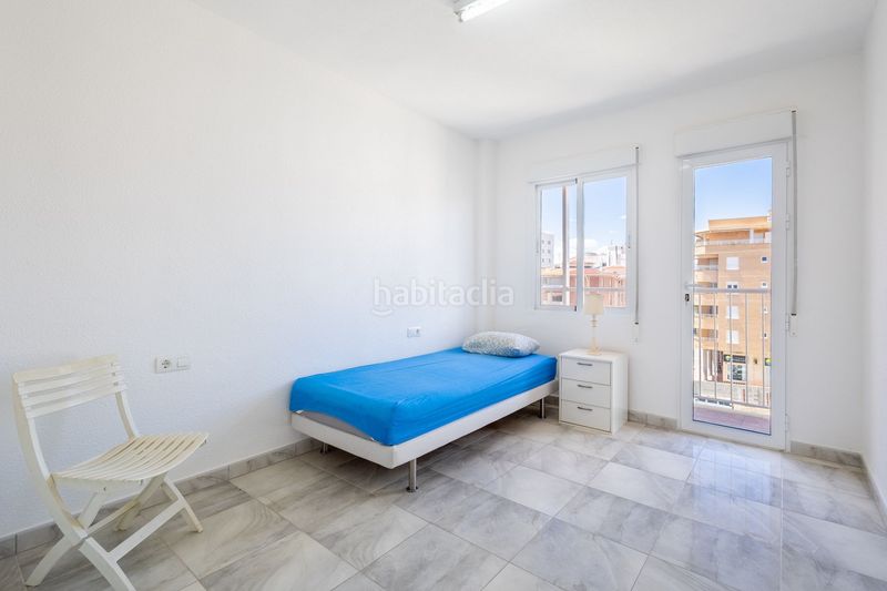 Foto ca4db91f-d861-42f0-87d0-8ef2e5fbe6b5. Apartament a Gaspar Perelló Torrevieja