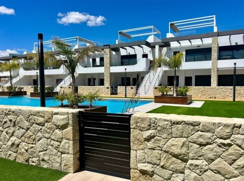 Foto 66ac152c-bf0d-46a5-b48e-ec03e16c93e9. Apartament amb aparcament piscina a Zeniamar - Horizonte - La Campana Orihuela