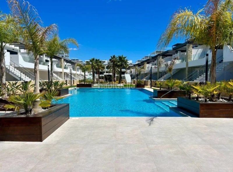 Foto 85e4877c-2361-4c57-9fac-b69a036148c8. Apartament amb aparcament piscina a Zeniamar - Horizonte - La Campana Orihuela