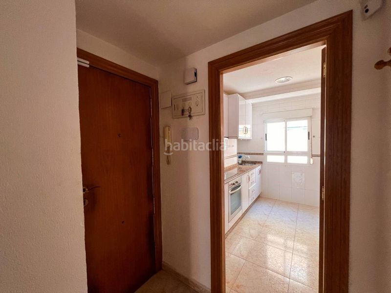 Foto ba1b00e9-d7fe-4763-a606-1d2141fd76c1. Apartament amb piscina a Zona Playa del Cura Torrevieja