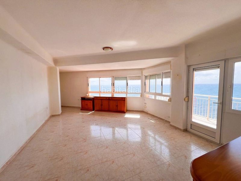 Foto d847a5b6-630b-4b78-9251-9663bd19e1dd. Apartament amb piscina a Zona Playa del Cura Torrevieja