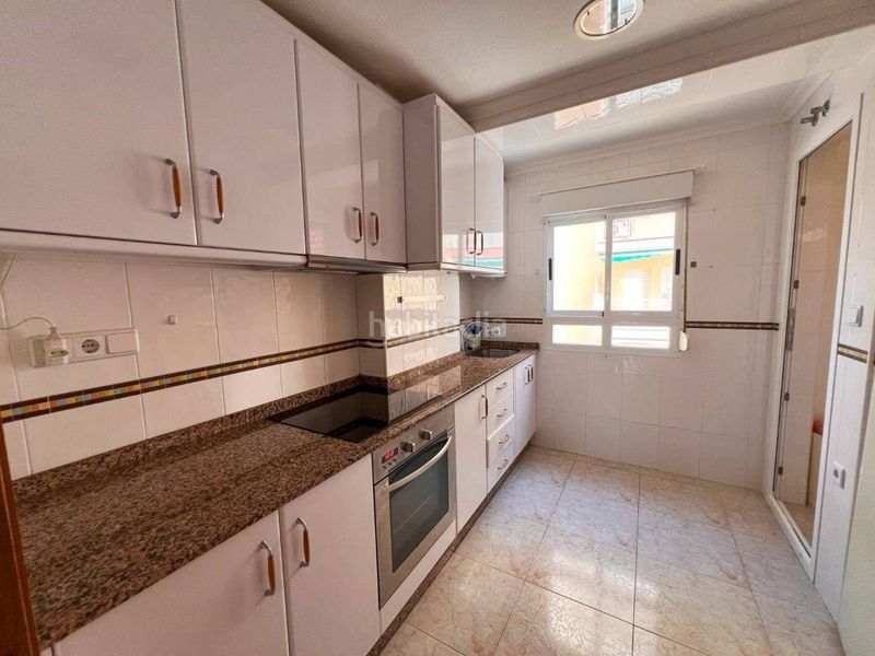 Foto ee05fba3-d400-4882-934c-e7f23f4b6fdc. Apartament amb piscina a Zona Playa del Cura Torrevieja