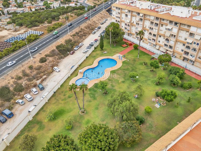 Foto cb87fc3b-baac-44a8-859c-c4c2f038ccf8. Àtic amb piscina a Parque de las Naciones Torrevieja