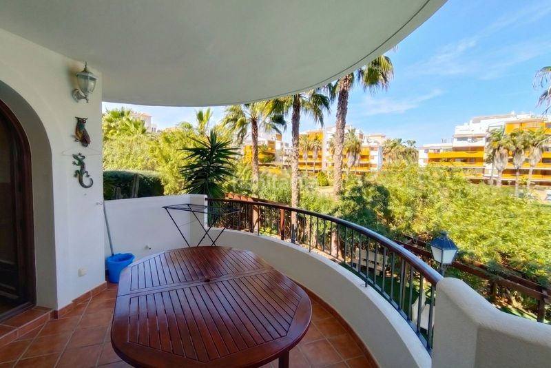 Foto fb9fc71e-b8f5-46b1-8a83-32f47983cb7b. Apartament amb piscina a Zeniamar - Horizonte - La Campana Orihuela
