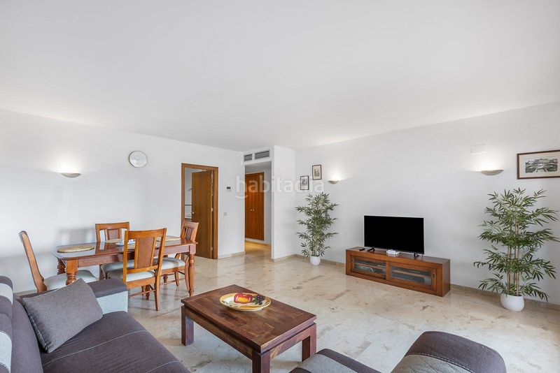 Foto 40ce0d24-b05d-4d6f-ae29-9b89ae7a0cc3. Apartament amb piscina a Punta Prima Torrevieja