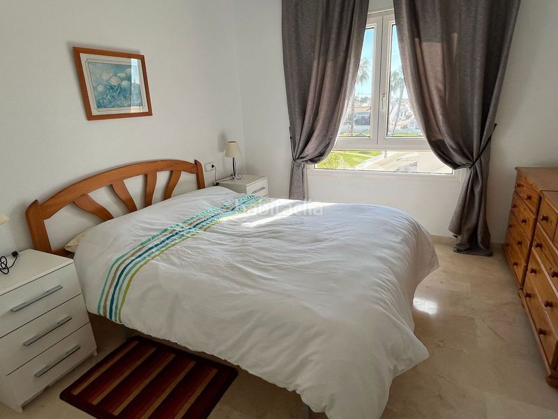 Foto 44f921ce-45c2-429f-97fe-aa4ab41b98f1. Apartament amb piscina a La Florida Orihuela