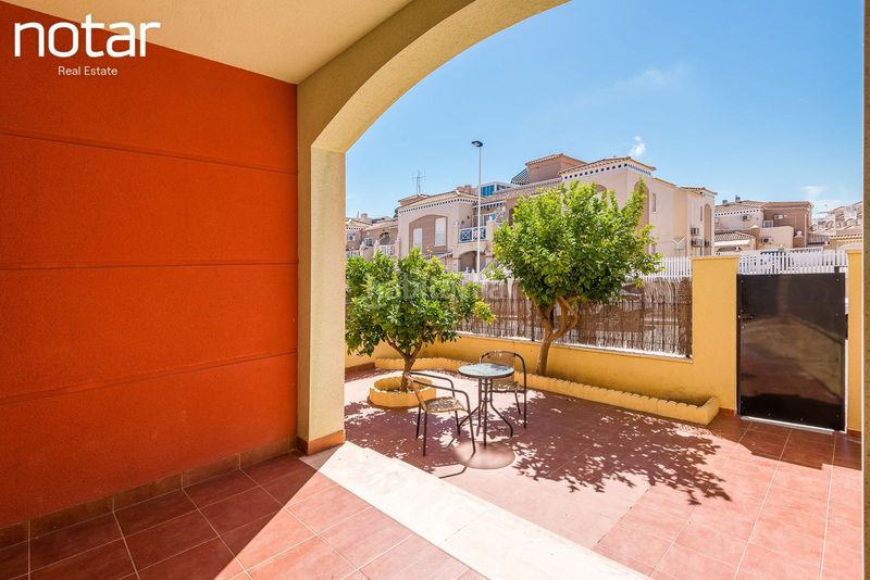 Foto 2952e6f2-8ec1-40d7-acdf-cd3344c2f575. Apartament amb piscina a Aguas Nuevas Torrevieja