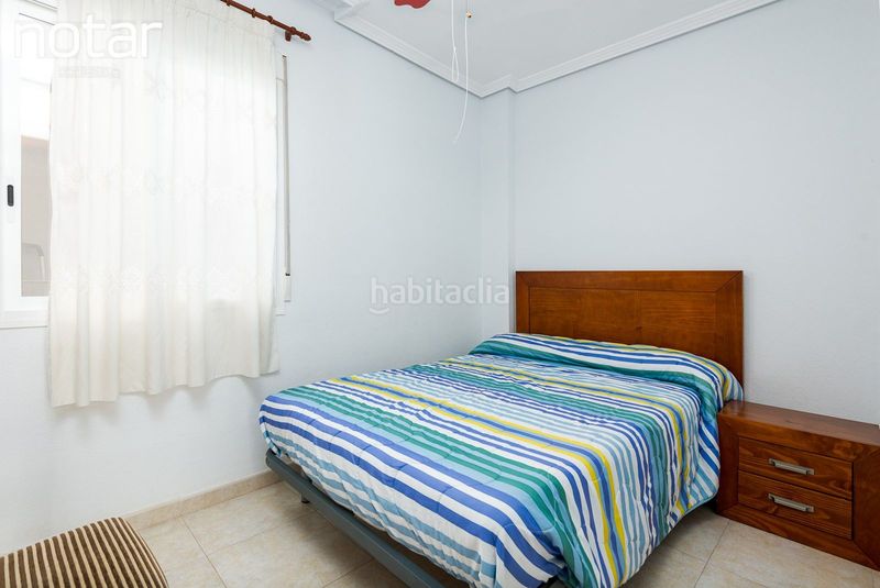 Foto 5dc5b5e0-7406-4ff0-8ffe-87fa1b5a08de. Apartament amb piscina a Aguas Nuevas Torrevieja