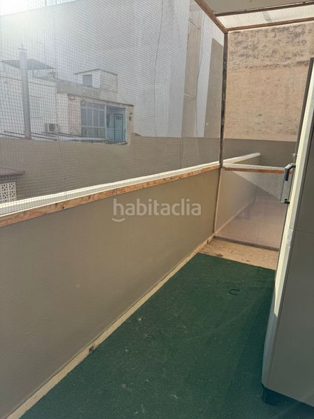 Foto 9aa5ef99-1c47-4d8c-a2fb-626982f4677f. Edifici a Carolinas Bajas Alicante