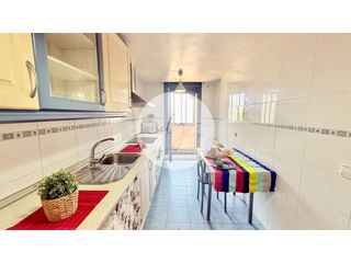 Etagenwohnung  Calle barrio de las cañas. Piso en venta con garaje en medina del campo con piscinas enfren