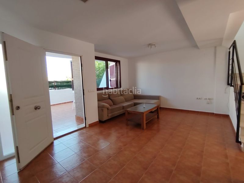 Foto df370dba-87e5-47ae-9207-9cc9f661a5d4. Casa adossada a carrer del port de querol 2 a El Balcó-Jaume I Oropesa del Mar