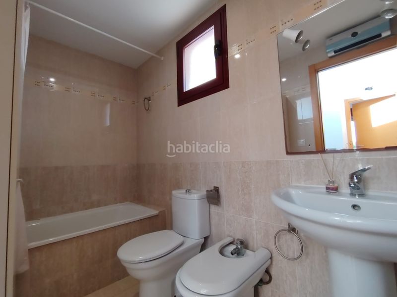 Foto eeb402a4-6e67-498b-9097-194157c820a2. Casa adossada a carrer del port de querol 2 a El Balcó-Jaume I Oropesa del Mar