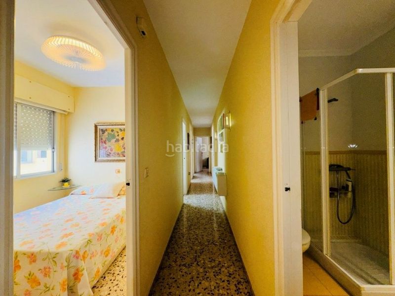 Foto 3bf704fb-32f5-4110-a764-676e58ddc000. Apartament amb aparcament a Gaspar Perelló Torrevieja