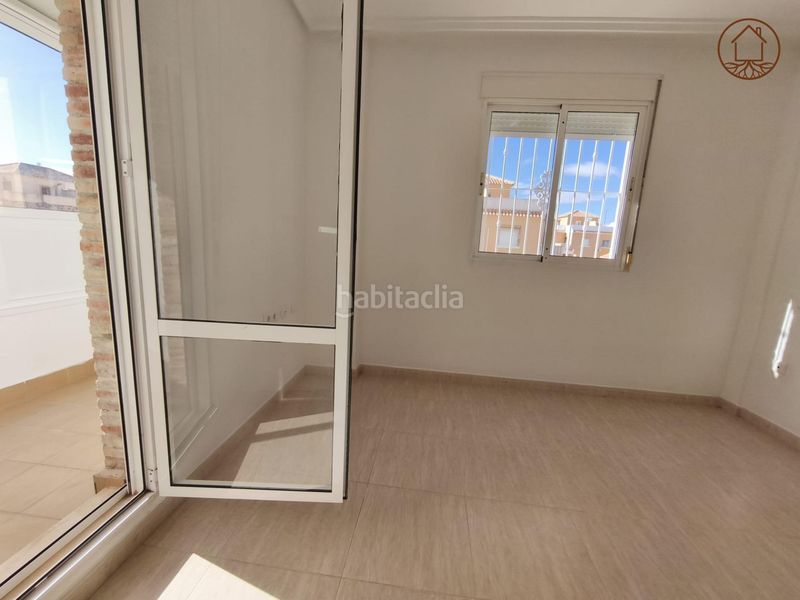 Foto 1fb8a81d-4d18-4777-a24d-2dba81ac715b. Maison dans avenida gijón 147 dans Lo Marabú Rojales
