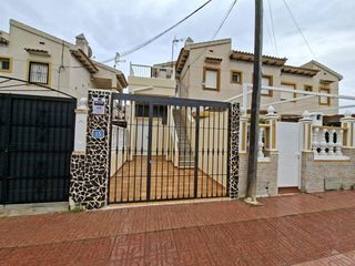 Casa a Avenida Avenida California 15