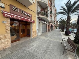 Local Comercial a Avenida de la Alegría 62