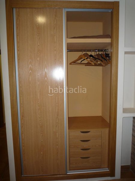 Foto 4a8f31ec-59ec-4166-b7d6-eae4f918c42f. Edifici a calle colon 12 a Barrio del Centro Alicante