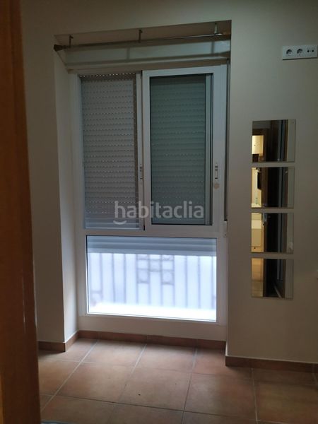 Foto 4ef95883-c576-4070-97aa-f13143f01761. Edifici a calle colon 12 a Barrio del Centro Alicante